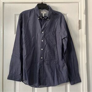 Long Sleeve Button Down Size L
